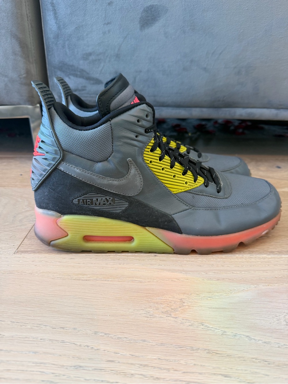 Nike air max 90 ice sneaker boot sz 13 limited 684722-002 grey yellow 2014